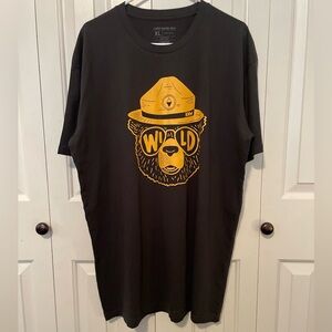 NWOT Keep Nature Wild Smokey the Bear Shirt - Size XL